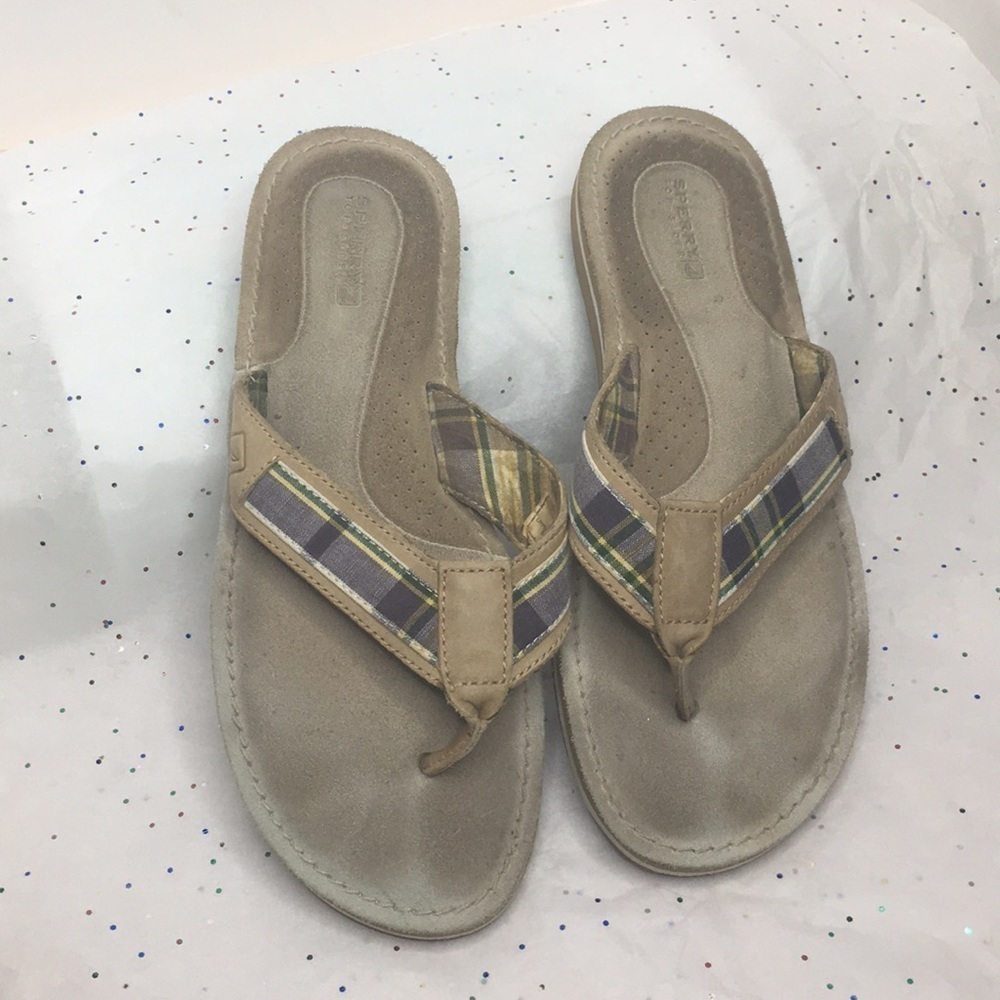 Sperry thong sandals